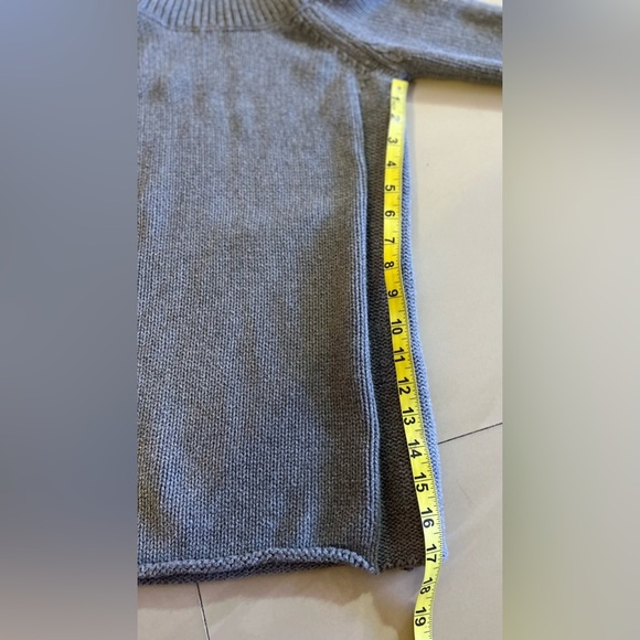 Guess Est 1981 Reg Gray knit sweater turtleneck zip up neck cute warm knit XS - Picture 11 of 16